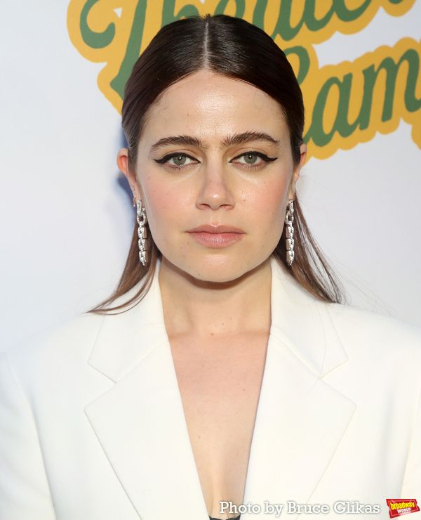 Molly Gordon Photo