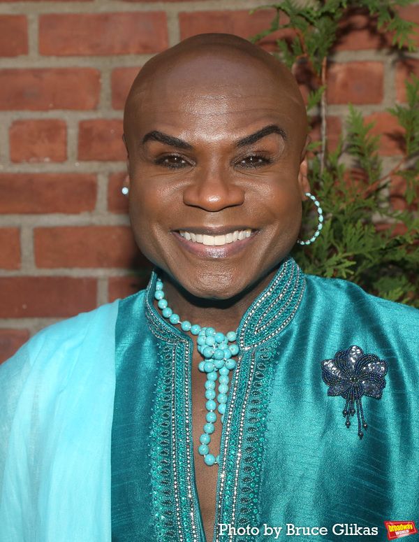 Nathan Lee Graham Photo