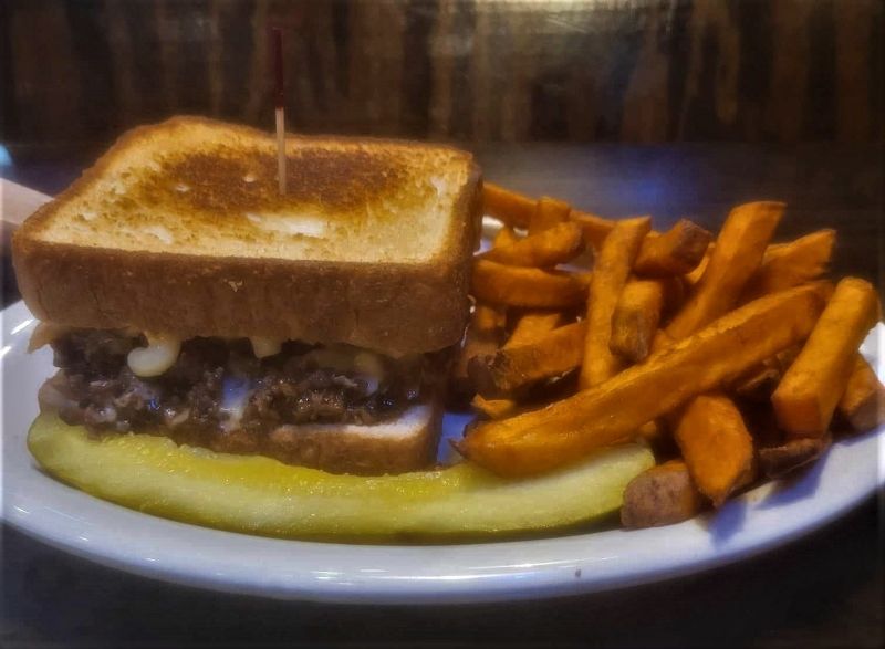 Feature: 2COUNTRY4NASHVILLE at JJ's Grill Fort Smith  Image