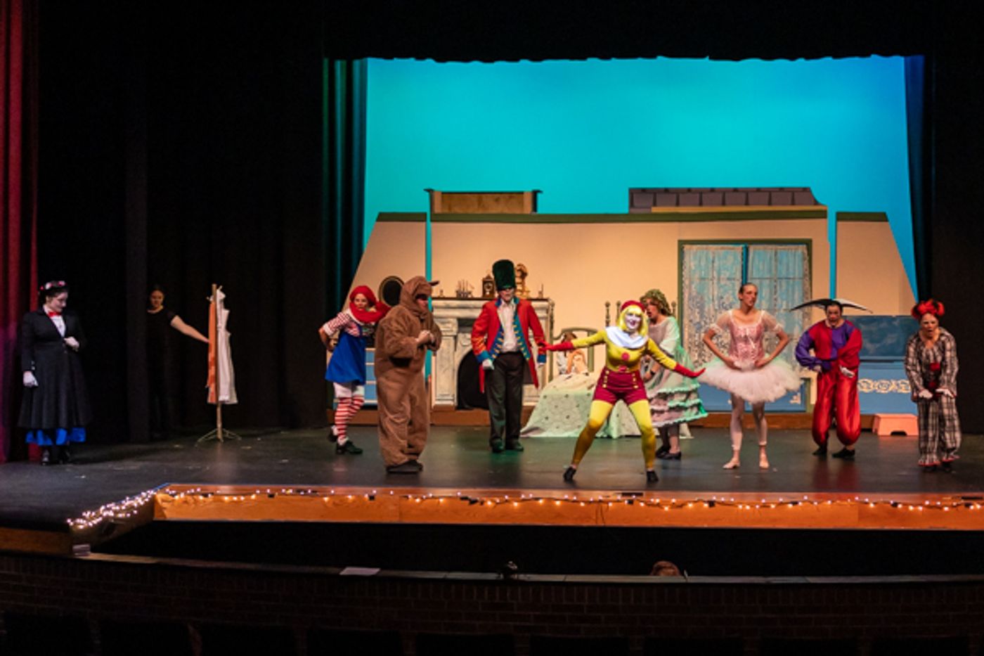 Photos: First Look at Hilliard Arts Council's MARY POPPINS Photos: First Look at Hilliard Arts Council's MARY POPPINS Image