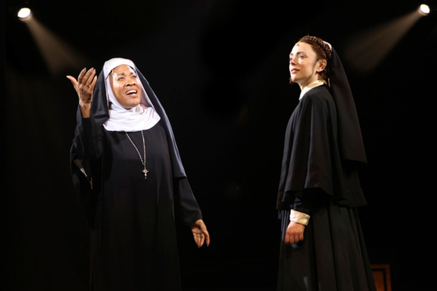 Photos: First Look at THE SOUND OF MUSIC at North Shore Music Theatre  Image