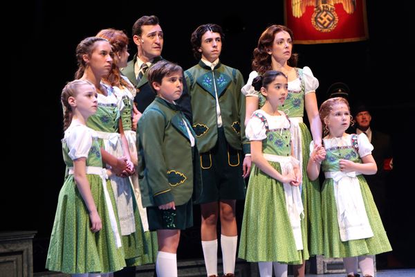 Joseph Spieldenner, Desi Oakley, and cast Photo