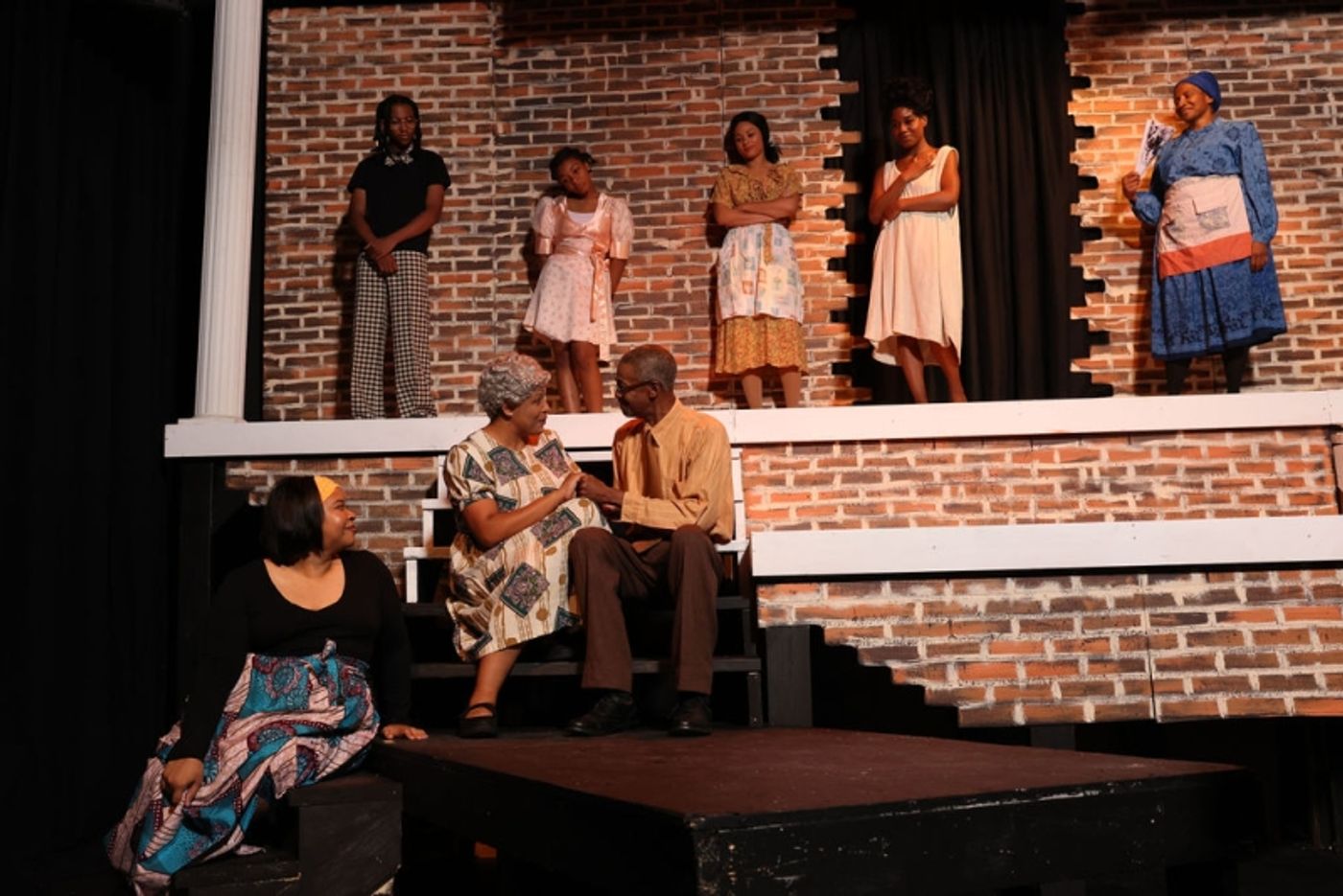 'Heartbreaking, breathtaking and powerful': Kenley Smith's FAN ME WITH A BRICK Provides a Fascinating Portrait of an American Family  Image