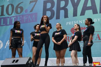 Leandra Ellis-Gaston, Holli' Conway, Hailee Kaleem Wright, Bella Copola, Zoe Jensen a Photo