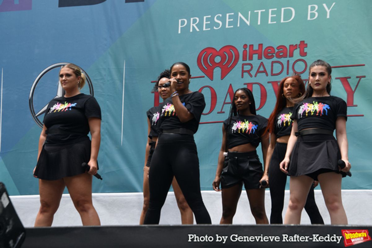 Bella Coppola, Holli' Conway, Taylor Iman Jones, Leandra Ellis-Gaston, Hailee Kaleem Wright and Zoe Jensen at 