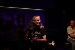 Rick Hinkson assists in the weekly raffle. @ BroadwayWorld Rick Hinkson assists in the weekly raffle. Photo