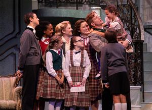 Von Trapp Family (Hayley Podschun & Jeremy Landon Hays & the children)   Photo