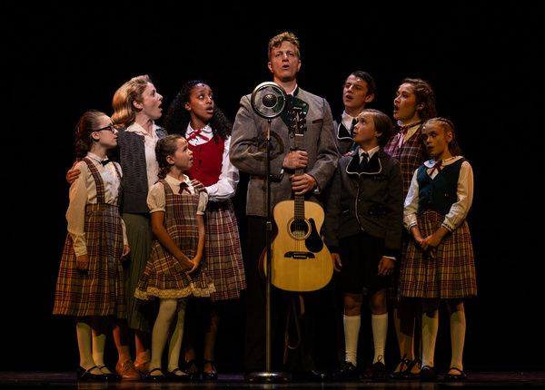 Von Trapp Family (Hayley Podschun & Jeremy Landon Hays & the children) Photo