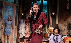 Dana Steingold (Dierdre), Eric McCormack (Beau) and Lilli Cooper (Marjorie)
@ BroadwayWorld Dana Steingold (Dierdre), Eric McCormack (Beau) and Lilli Cooper (Marjorie)
Photo