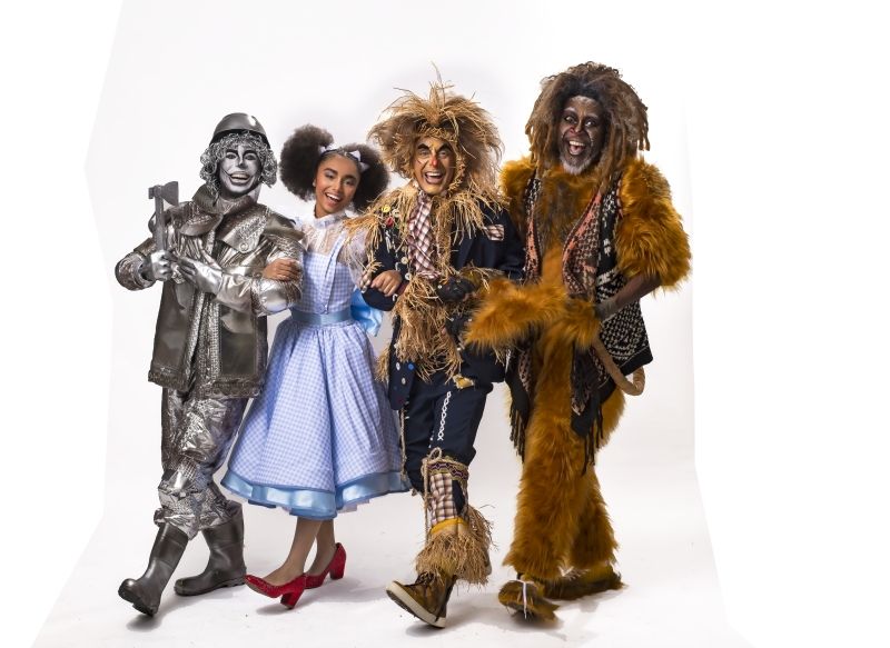 Adapted for this Day and Age, the Classic THE WIZARD OF OZ Opens in Sao Paulo  Image