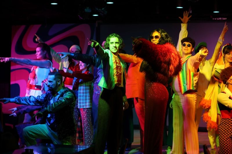 Review: JOSEPH AND THE AMAZING TECHNICOLOR DREAMCOAT at Murry's Dinner Playhouse  Image