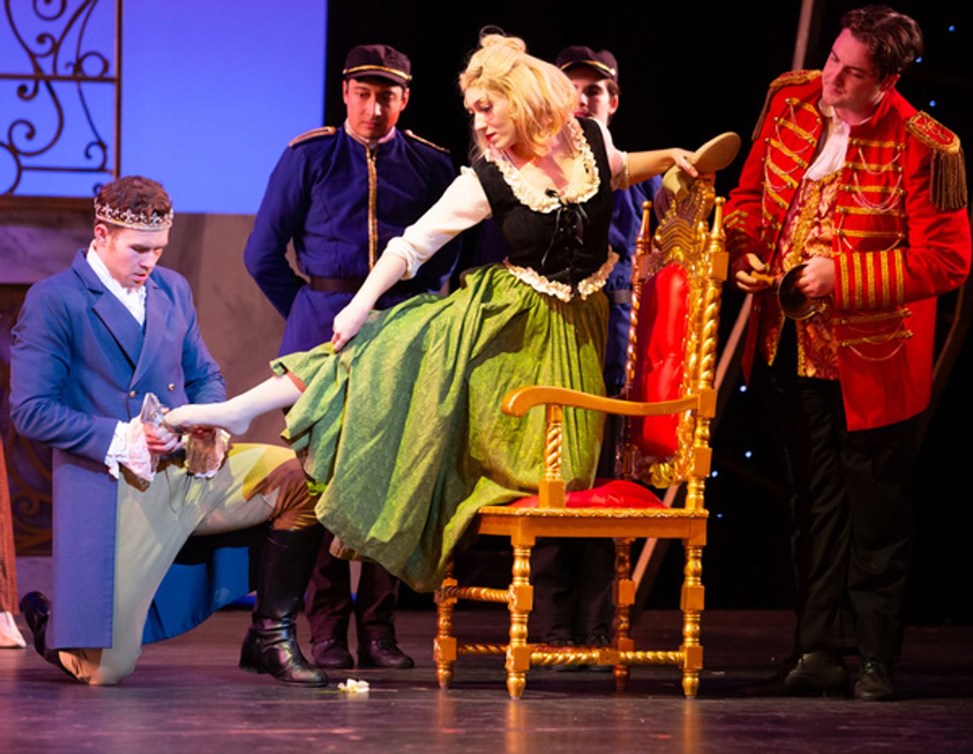 Photos: First Look at CINDERELLA at 5-Star Theatricals  Image