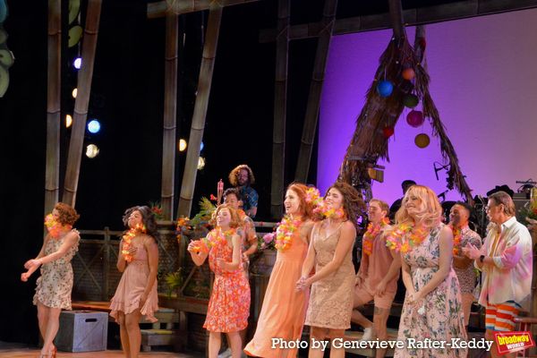 Photos: The Cast of ESCAPE TO MARGARITAVILLE Takes Opening Night Bows  Image