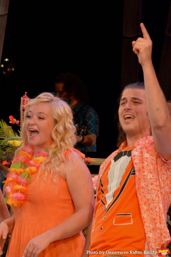 Photos: The Cast of ESCAPE TO MARGARITAVILLE Takes Opening Night Bows  Image