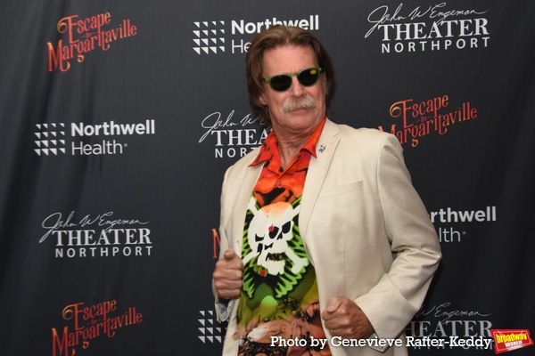 Photos: The Cast of ESCAPE TO MARGARITAVILLE Celebrates Opening Night  Image