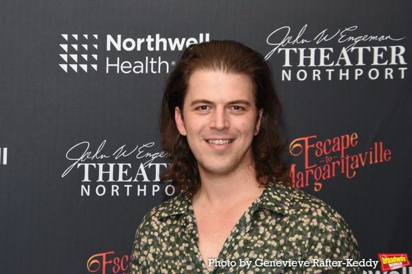 Photos: The Cast of ESCAPE TO MARGARITAVILLE Celebrates Opening Night  Image