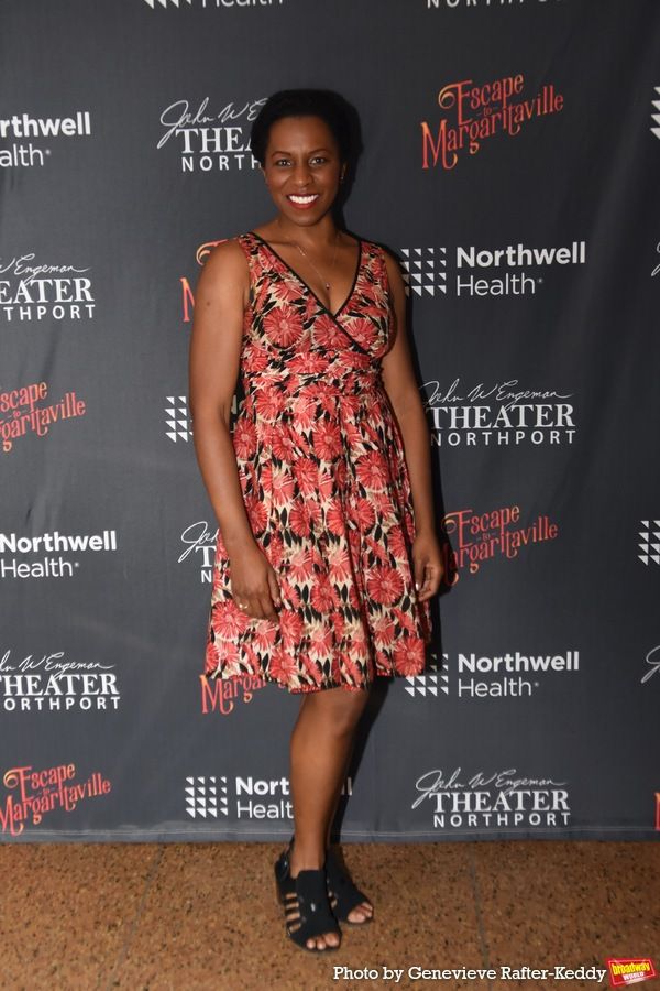 Photos: The Cast of ESCAPE TO MARGARITAVILLE Celebrates Opening Night  Image