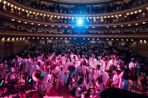 Photos: D-Nice, Salt-N-Pepa, Lloyd, Baby Cham, Bun B, Kathy Sledge, and More at CLUB QUARANTINE LIVE in Carnegie Hall  Image