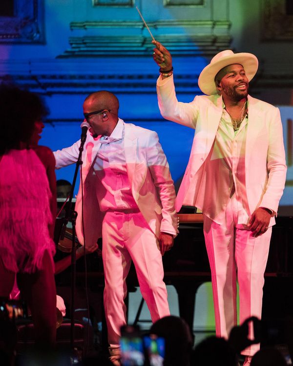 Photos: D-Nice, Salt-N-Pepa, Lloyd, Baby Cham, Bun B, Kathy Sledge, and More at CLUB QUARANTINE LIVE in Carnegie Hall  Image