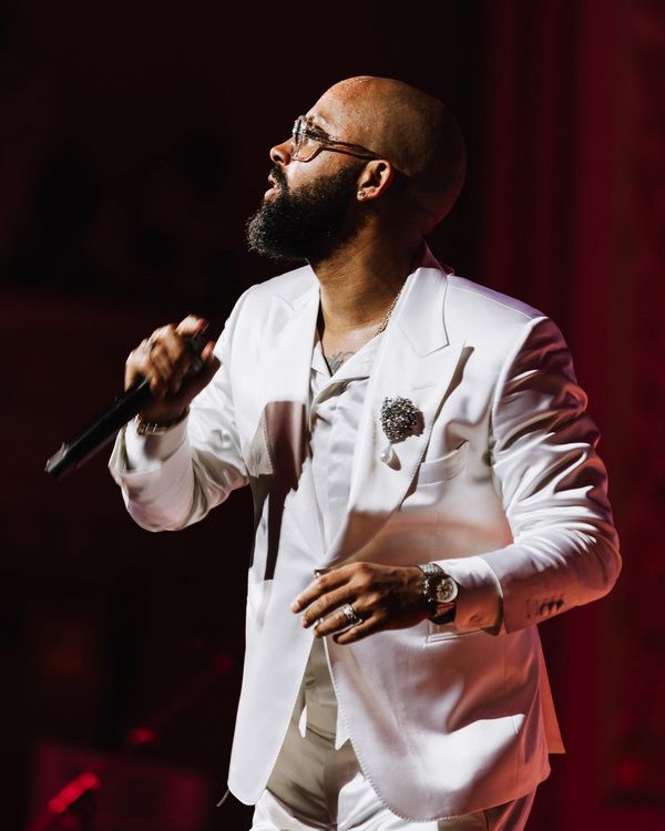 Photos: D-Nice, Salt-N-Pepa, Lloyd, Baby Cham, Bun B, Kathy Sledge, and More at CLUB QUARANTINE LIVE in Carnegie Hall  Image