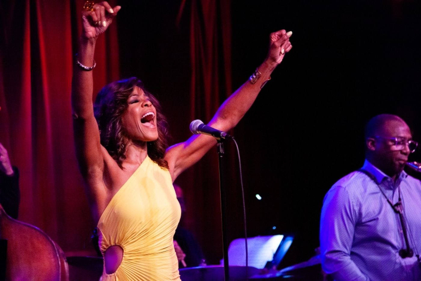 Review: NICOLE HENRY Packs The House For Birdland Debut Review: NICOLE HENRY Packs The House For Birdland Debut Image