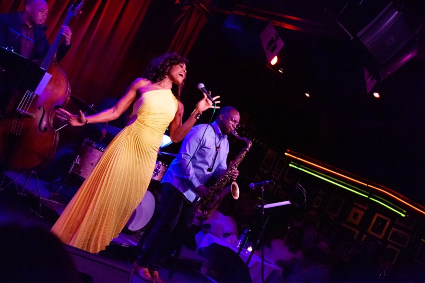 Review: NICOLE HENRY Packs The House For Birdland Debut Review: NICOLE HENRY Packs The House For Birdland Debut Image