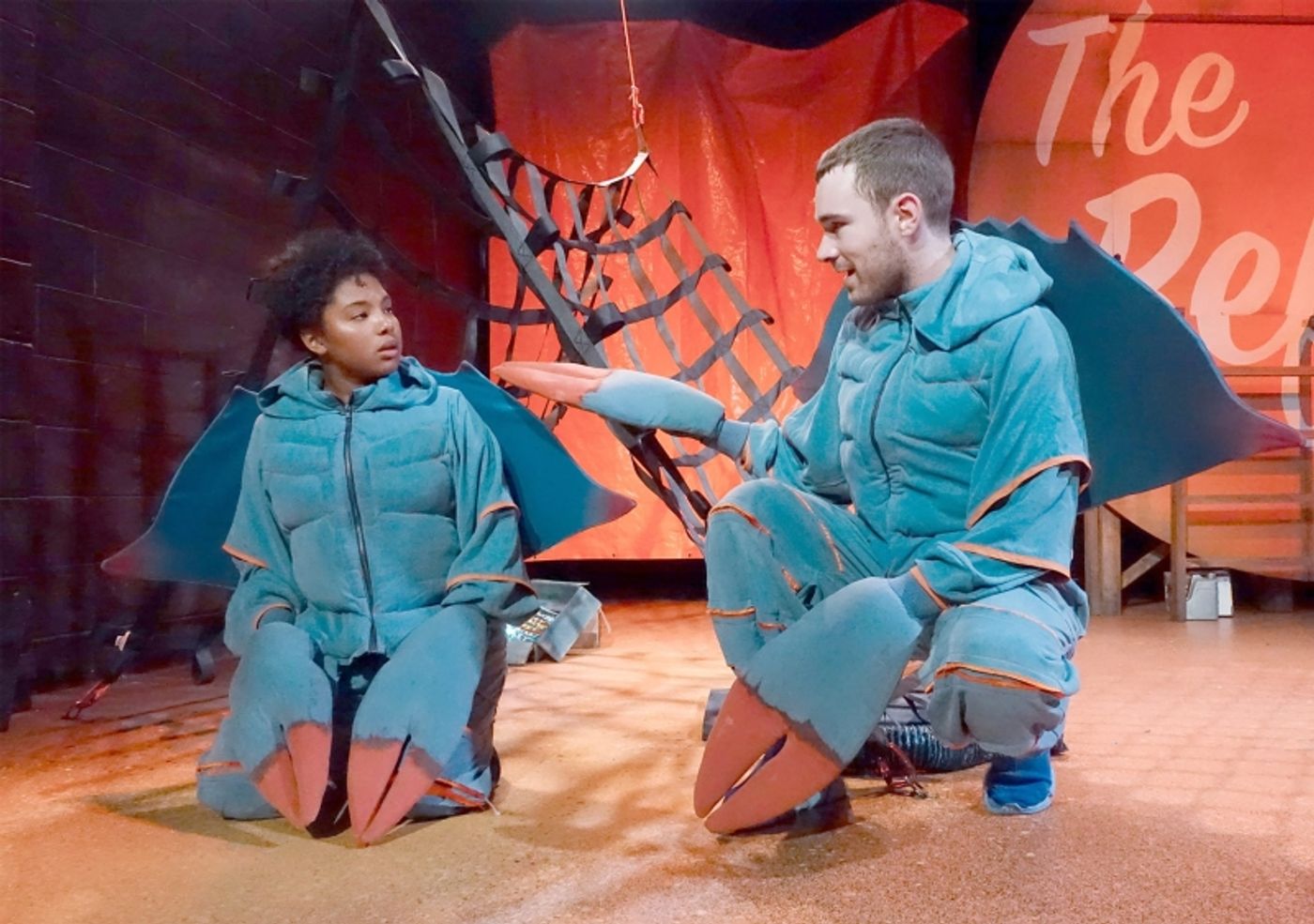 Review: CRABS IN A BUCKET at Echo Theater Company  Image