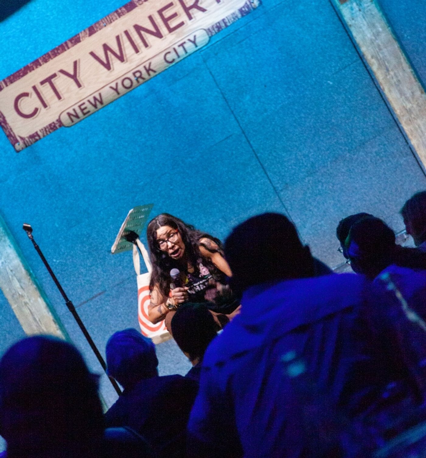 Review: Garofalo Gabs & Grabs From Her Comedy Grab Bag At City Winery  Image