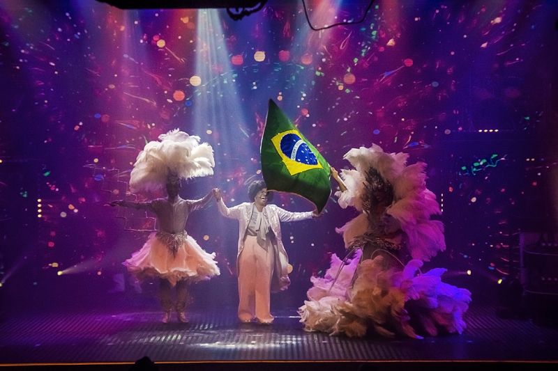 The 1980s Did Not End in the New Musical that Opens at Teatro Claro SP  Image