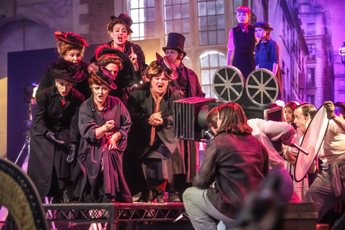 Photos: First Look at Opera Holland Park's New Production of LA BOHÈME  Image
