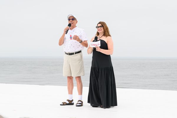 Tom Viola, Denise Roberts Hurlin  Photo