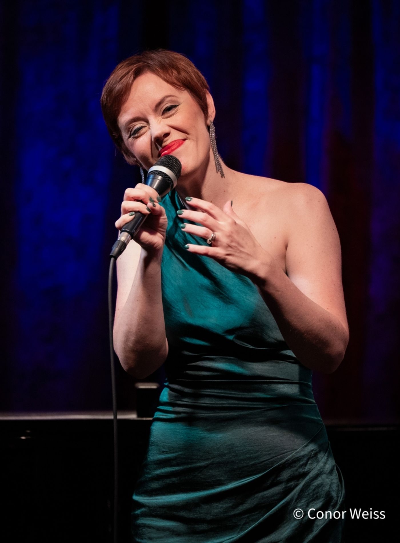Photos: Carole J. Bufford Displays DIVINE DECADENCE at Birdland Theater  Image