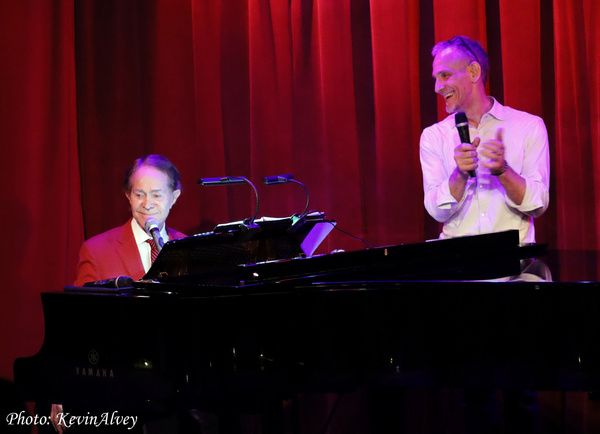 Photos: Steve Ross Returns To Birdland  Image