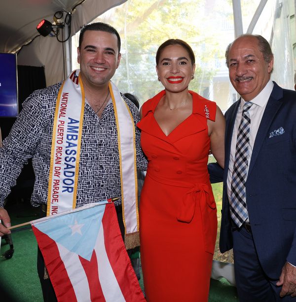 Photos: The Gracie Mansion Dressed Up To Celebrate The Puerto Rican Spirit  Image