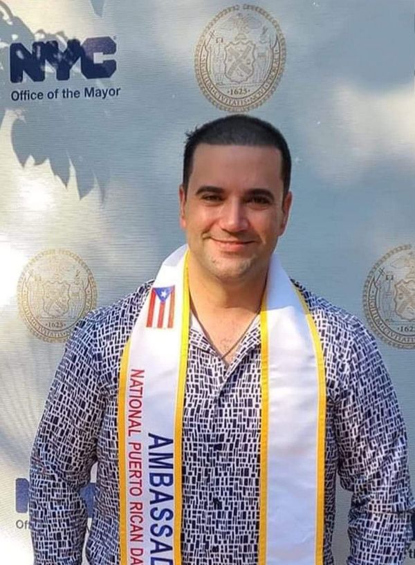 Photos: The Gracie Mansion Dressed Up To Celebrate The Puerto Rican Spirit  Image