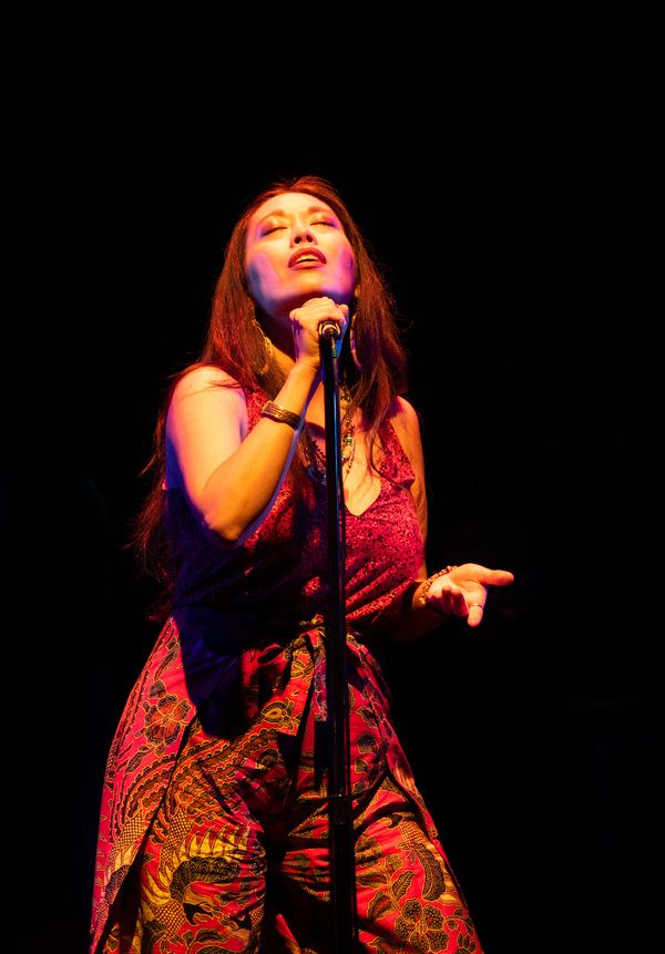 Brooke Ishibashi Photo
