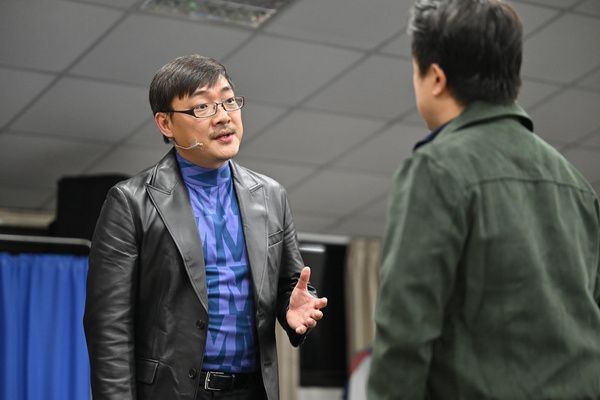 Photos: In Rehearsal For NEXT TO NORMAL in Taiwan  Image