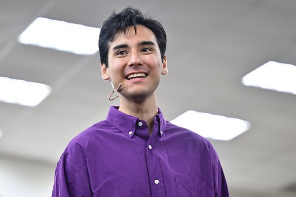 Photos: In Rehearsal For NEXT TO NORMAL in Taiwan  Image