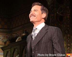 Eric McCormack  Photo