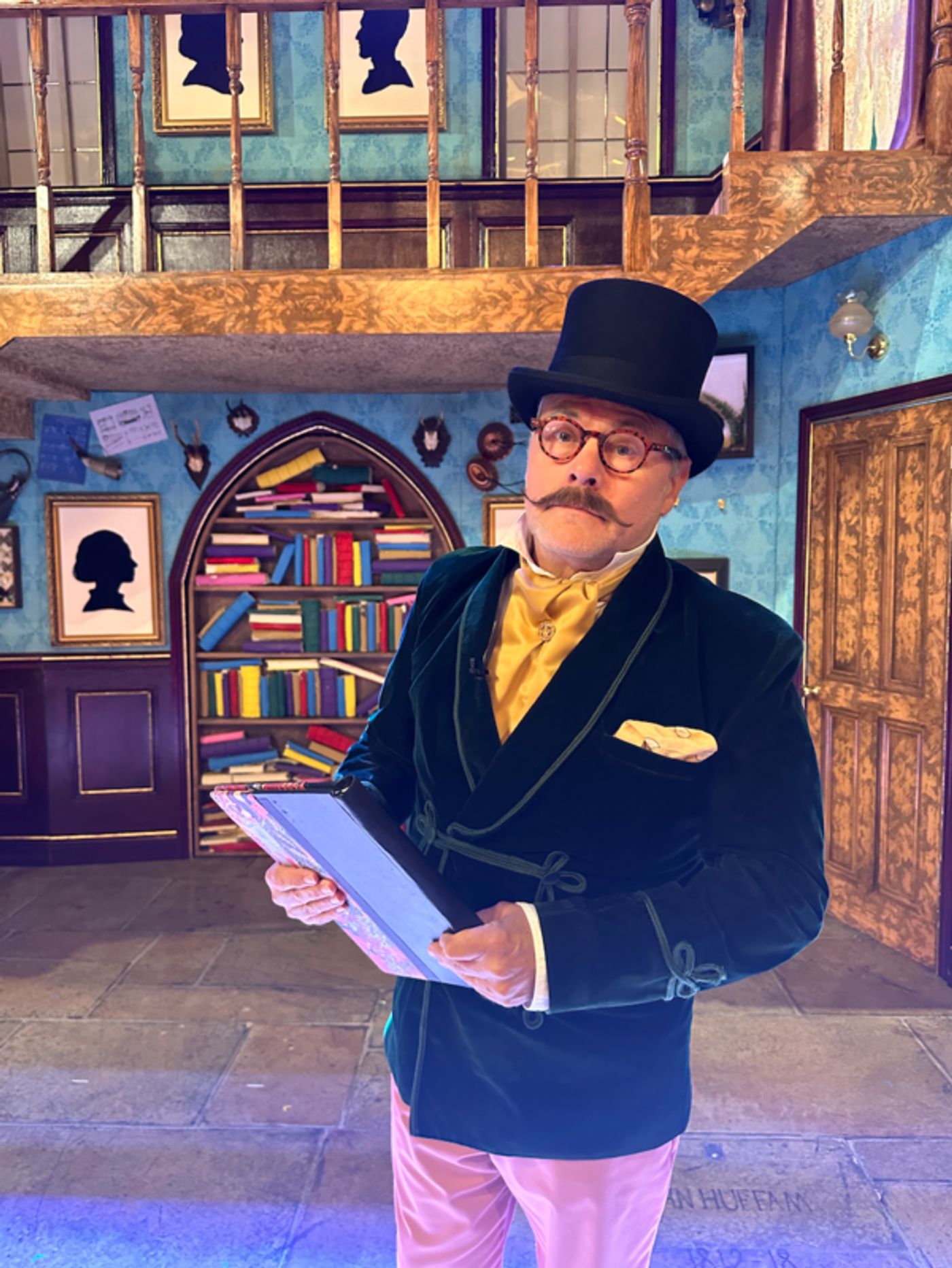 Photos: Jack Dee Guest Stars in BLEAK EXPECTATIONS  Image