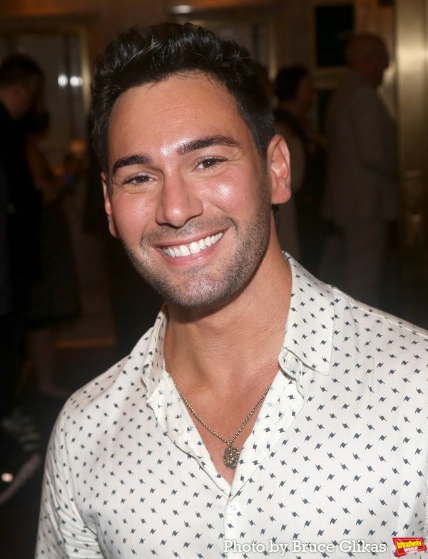 Tommy Bracco Photo