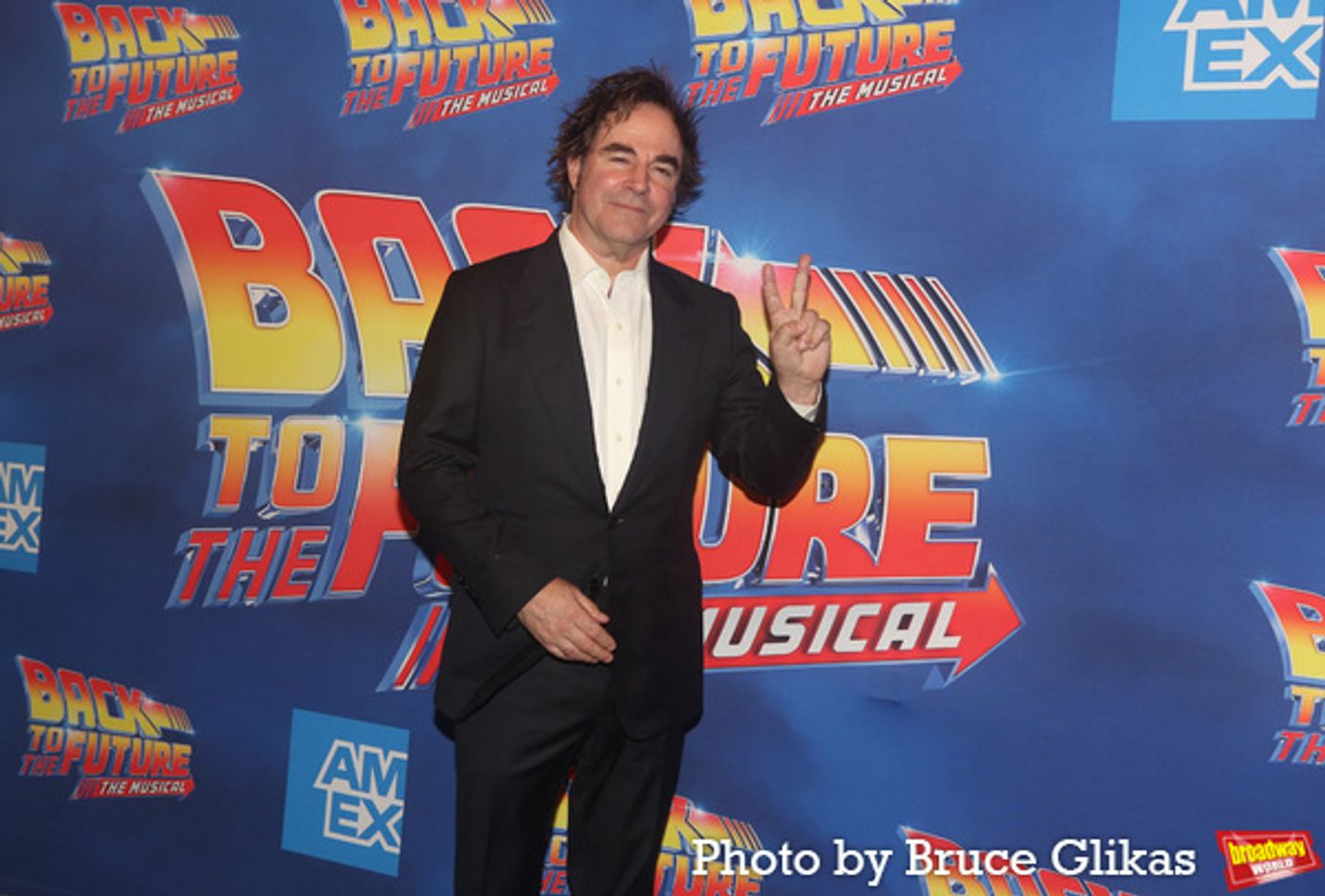 Photos: The Cast of BACK TO THE FUTURE Walks The Red Carpet For Their Gala Performance  Image