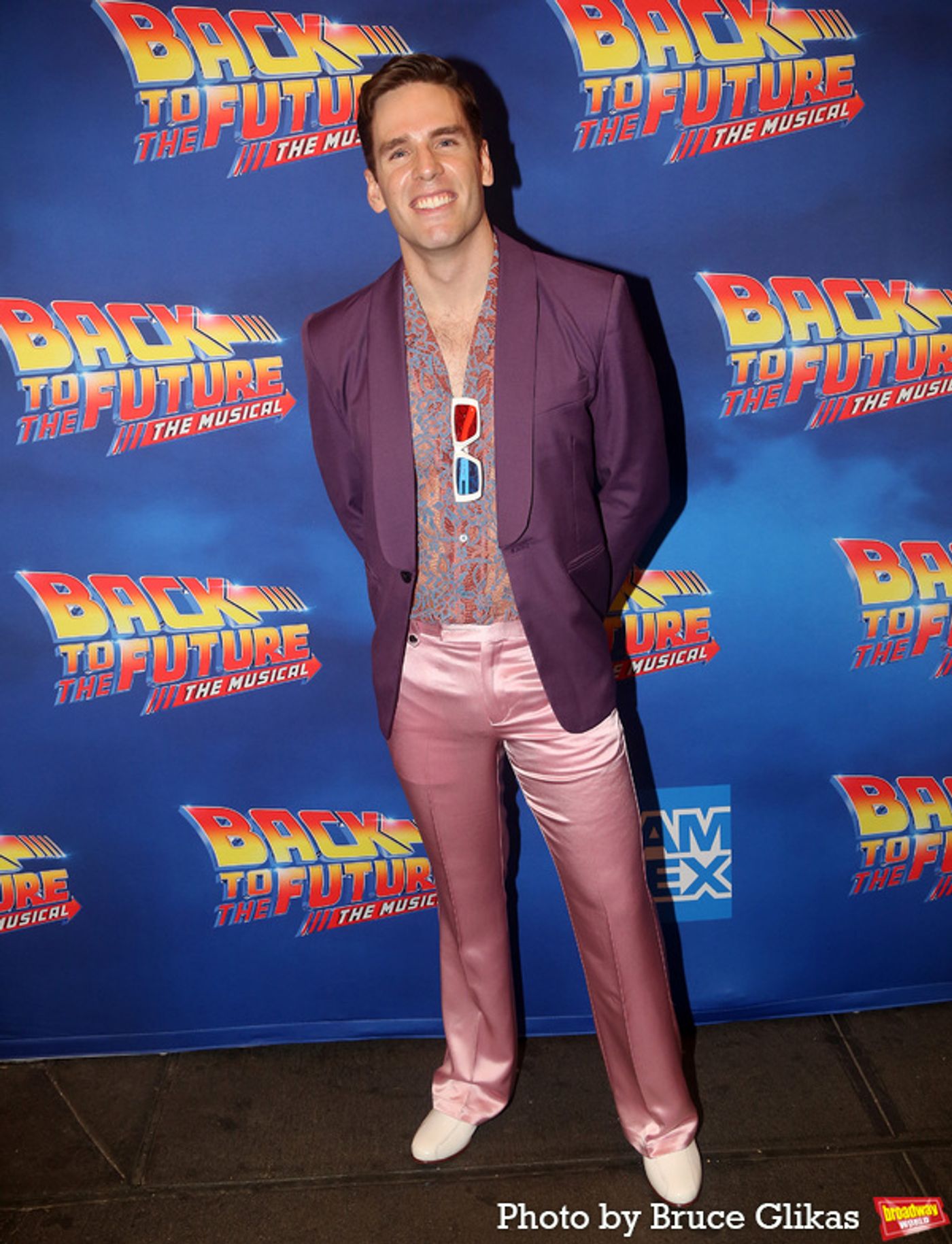 Photos: The Cast of BACK TO THE FUTURE Walks The Red Carpet For Their Gala Performance  Image