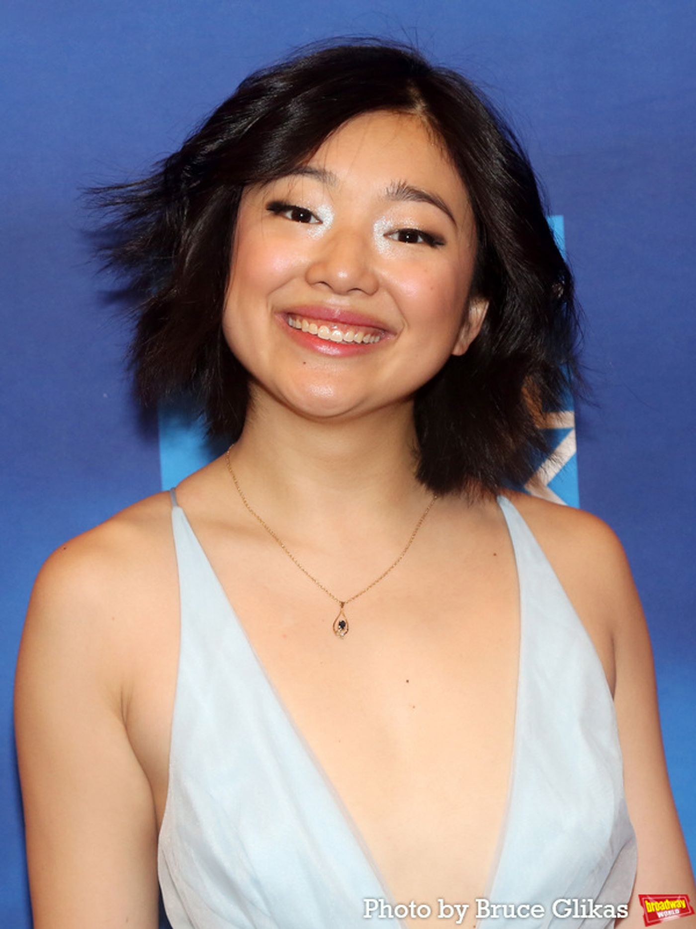 Photos: The Cast of BACK TO THE FUTURE Walks The Red Carpet For Their Gala Performance  Image