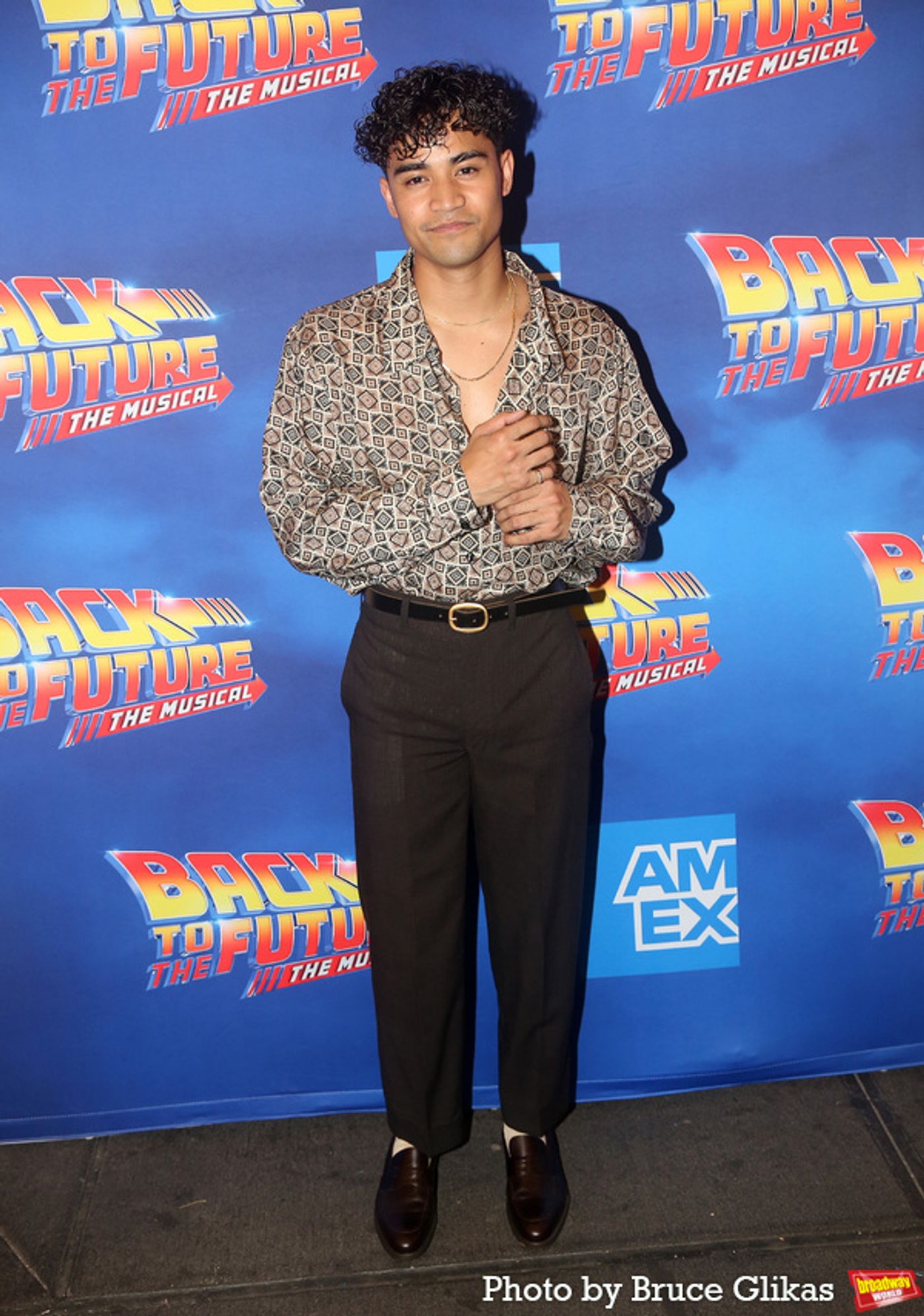 Photos: The Cast of BACK TO THE FUTURE Walks The Red Carpet For Their Gala Performance  Image