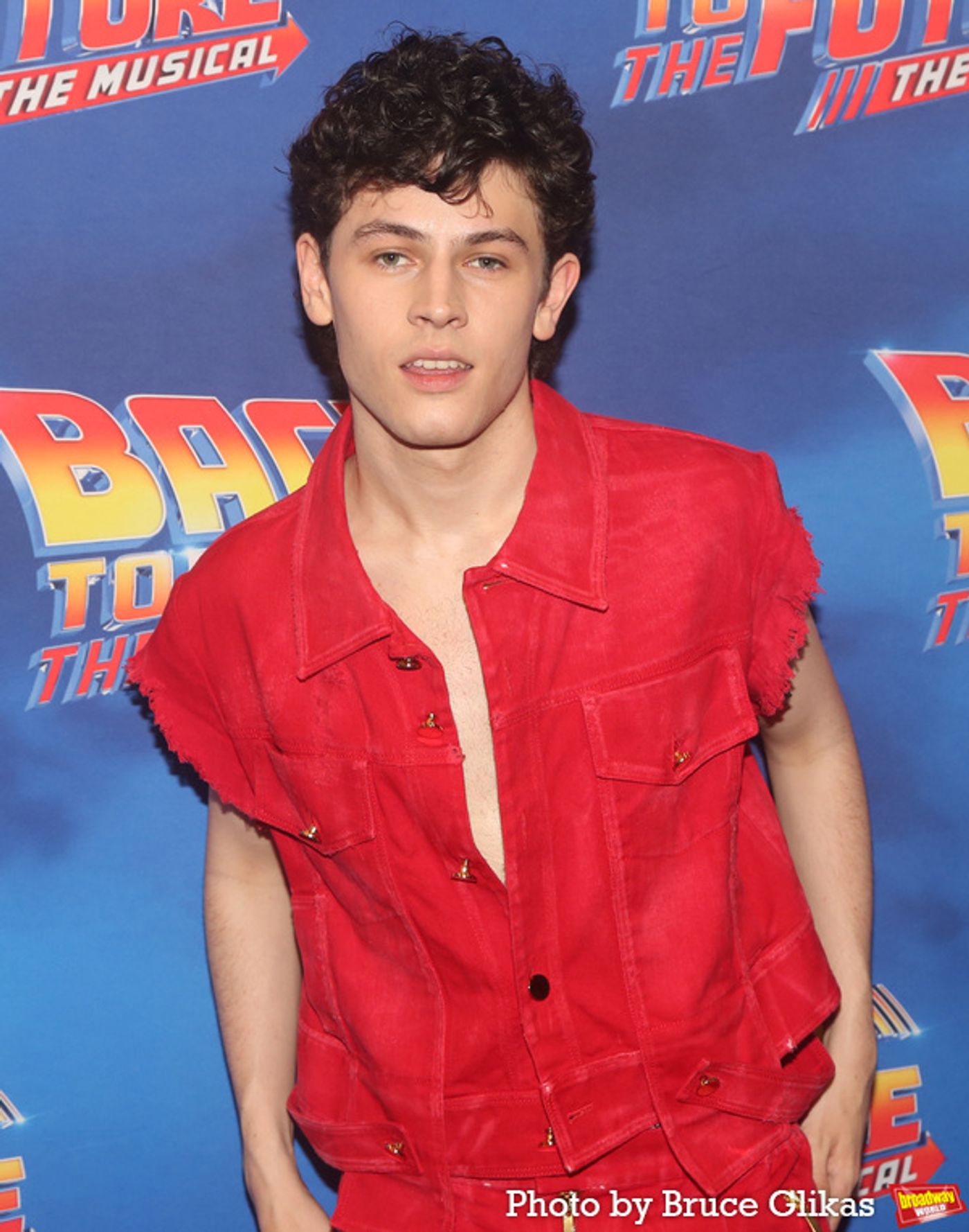 Photos: The Cast of BACK TO THE FUTURE Walks The Red Carpet For Their Gala Performance  Image