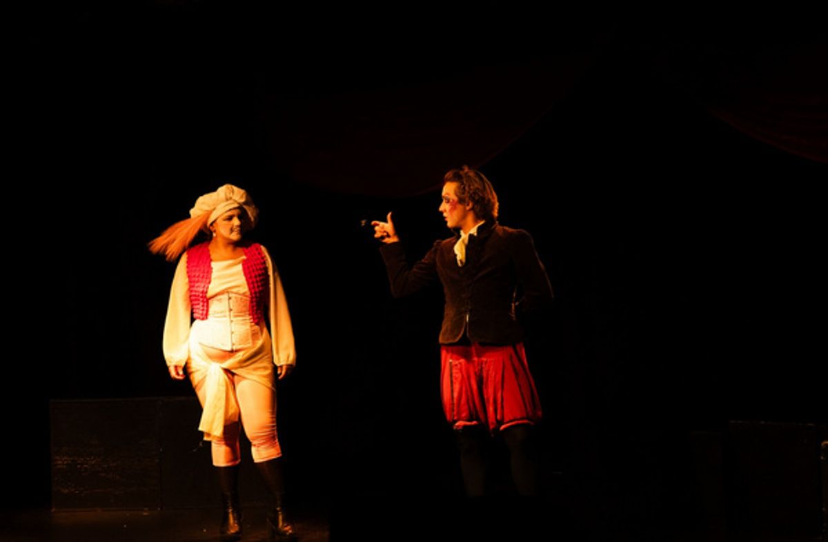 Jessica Lausell as Cesario, Maximilian Johnsson as Malvolio at 