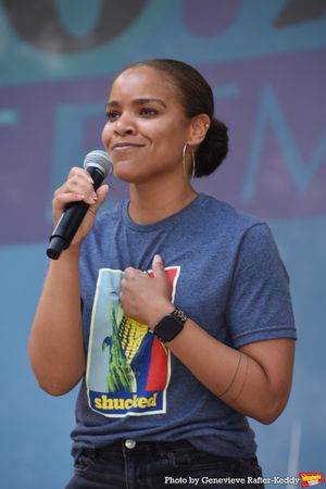 Traci Elaine Lee @ BroadwayWorld Traci Elaine Lee Photo