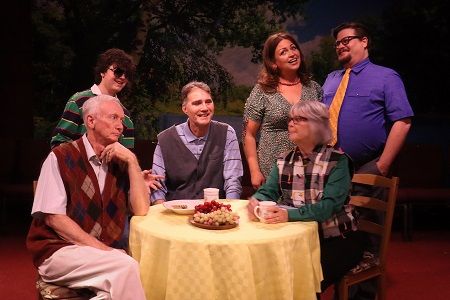 Review: ON GOLDEN POND at Don Bluth Front Row Theatre  Image