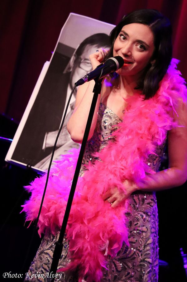 Photos: Julie Benko Brings JULIE SINGS JULE to Birdland  Image